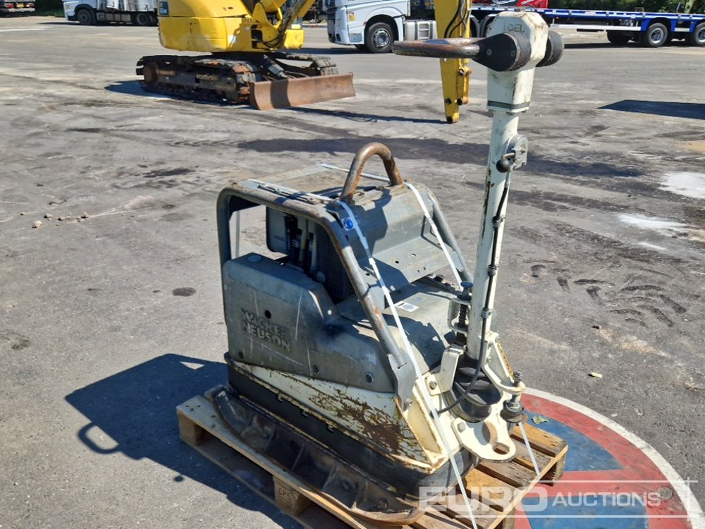2010 Wacker Neuson DPU 6555 HE - Асфальтоукладочная техника: фото 4 2010 Wacker Neuson DPU 6555 HE - Асфальтоукладочная техника: фото 4