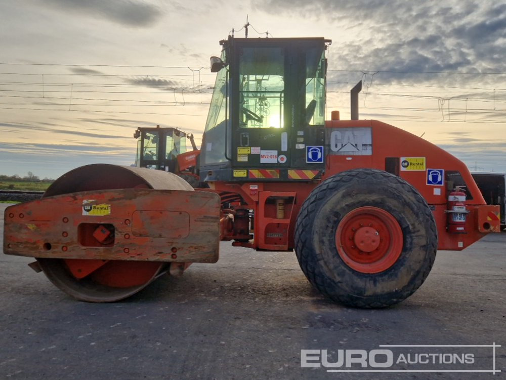 2011 CAT CS-533E - Каток: фото 2 2011 CAT CS-533E - Каток: фото 2