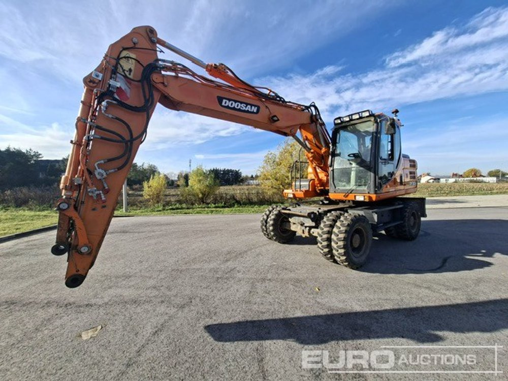 2013 Doosan DX160W - Колёсный экскаватор: фото 1 2013 Doosan DX160W - Колёсный экскаватор: фото 1