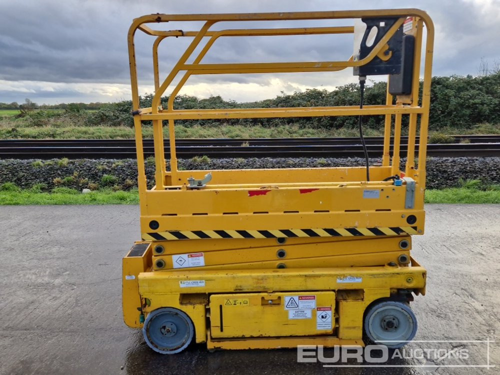 2013 Haulotte Optimum 8 - Ножничный подъемник: фото 2 2013 Haulotte Optimum 8 - Ножничный подъемник: фото 2