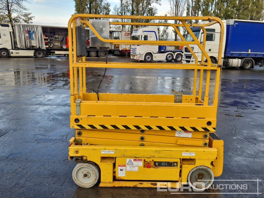 2013 Haulotte Optimum 8 - Ножничный подъемник: фото 5 2013 Haulotte Optimum 8 - Ножничный подъемник: фото 5