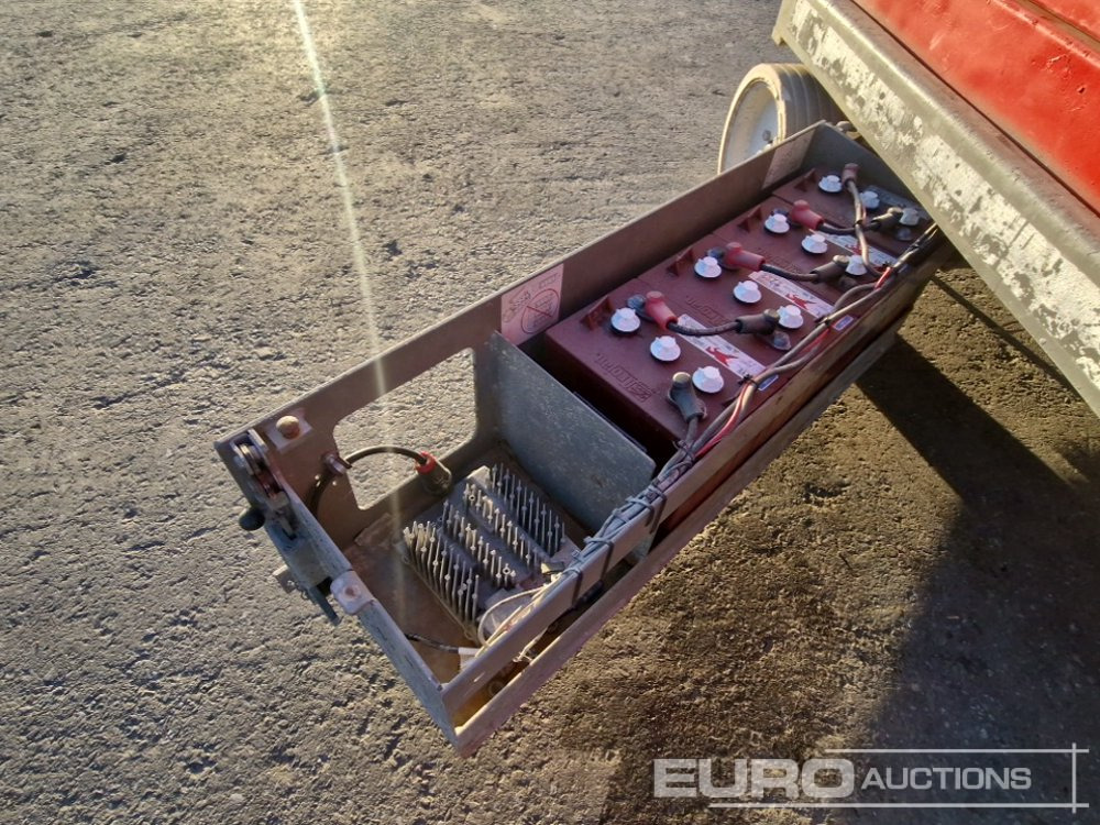 Ножничный подъемник 2013 SkyJack SJIII-3220: фото 13