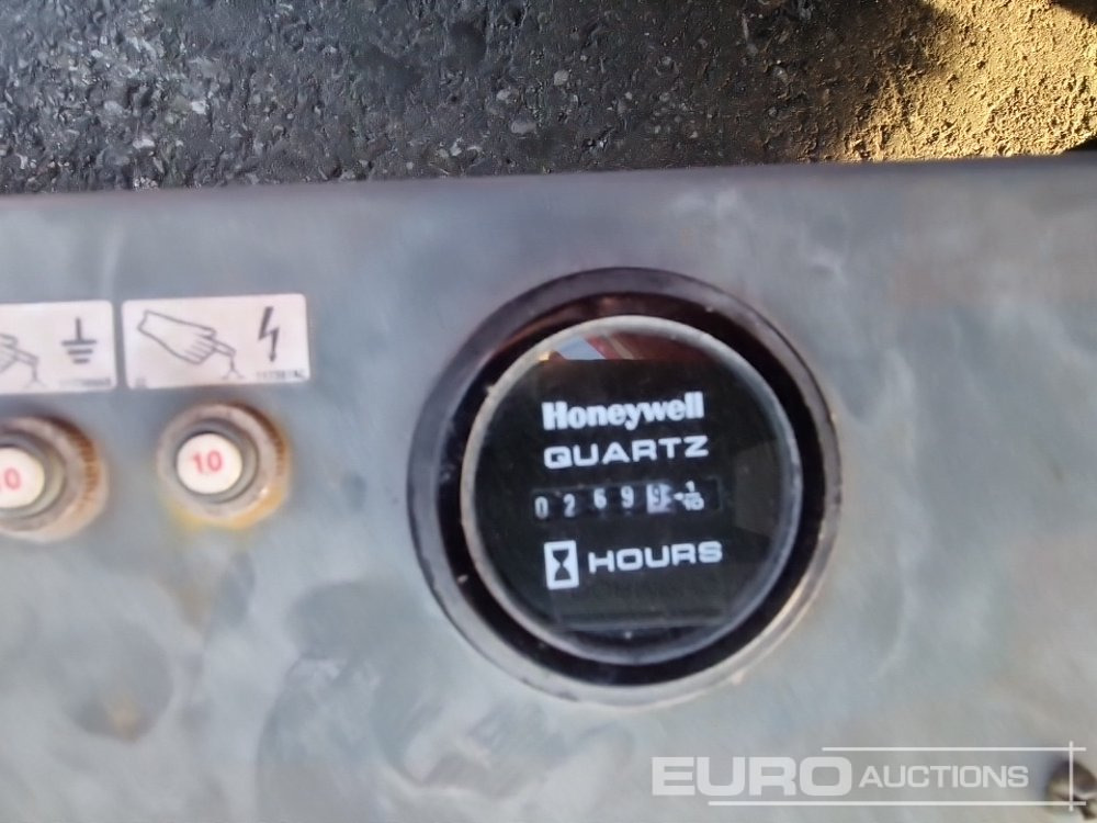 Ножничный подъемник 2013 SkyJack SJIII-3220: фото 15