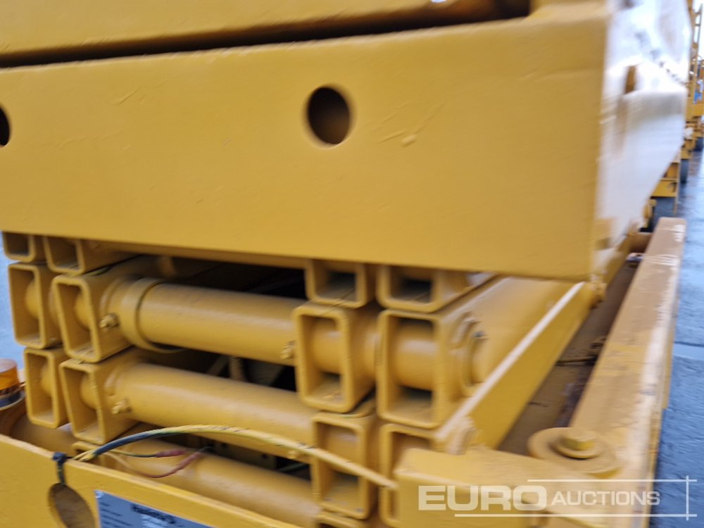 Ножничный подъемник 2014 Haulotte Optimum 8: фото 13 Ножничный подъемник 2014 Haulotte Optimum 8: фото 13