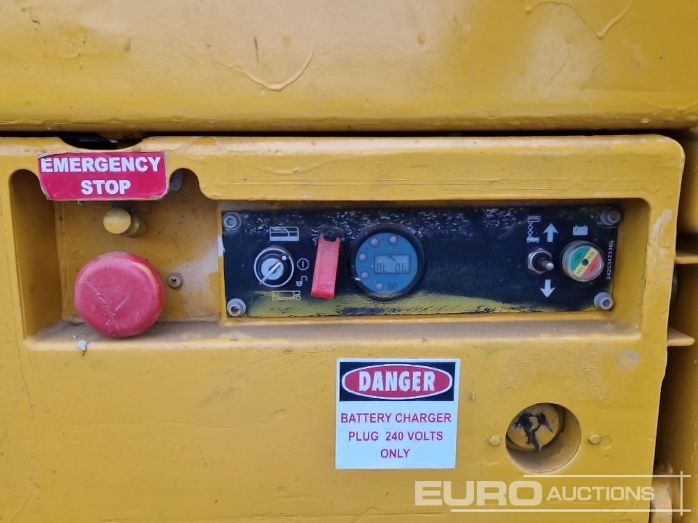 Ножничный подъемник 2014 Haulotte Optimum 8: фото 20 Ножничный подъемник 2014 Haulotte Optimum 8: фото 20