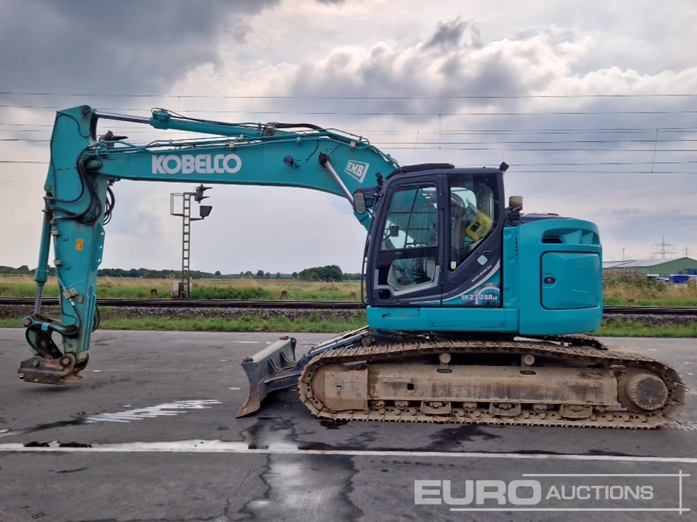 2016 Kobelco SK230SRLC-5 - Гусеничный экскаватор: фото 2 2016 Kobelco SK230SRLC-5 - Гусеничный экскаватор: фото 2