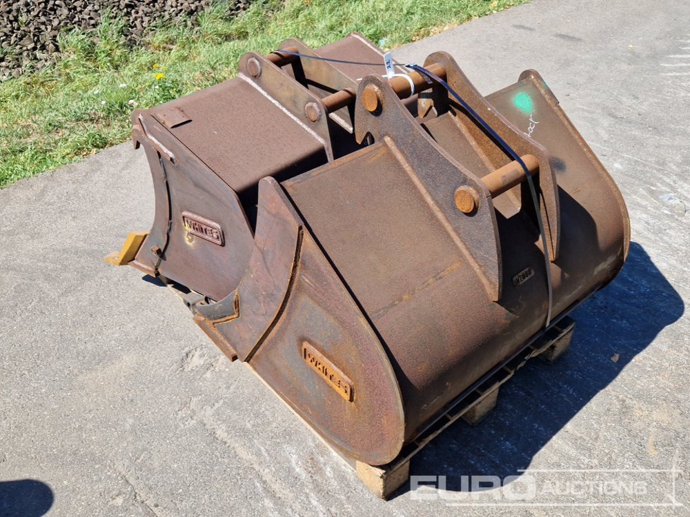 36" Digging Buckets to suit Mini Excacator (2 of) - Ковш: фото 2 36" Digging Buckets to suit Mini Excacator (2 of) - Ковш: фото 2
