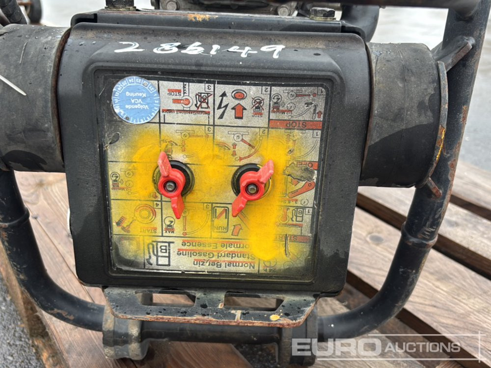 Асфальтоукладочная техника Ammann AVS60: фото 18 Асфальтоукладочная техника Ammann AVS60: фото 18