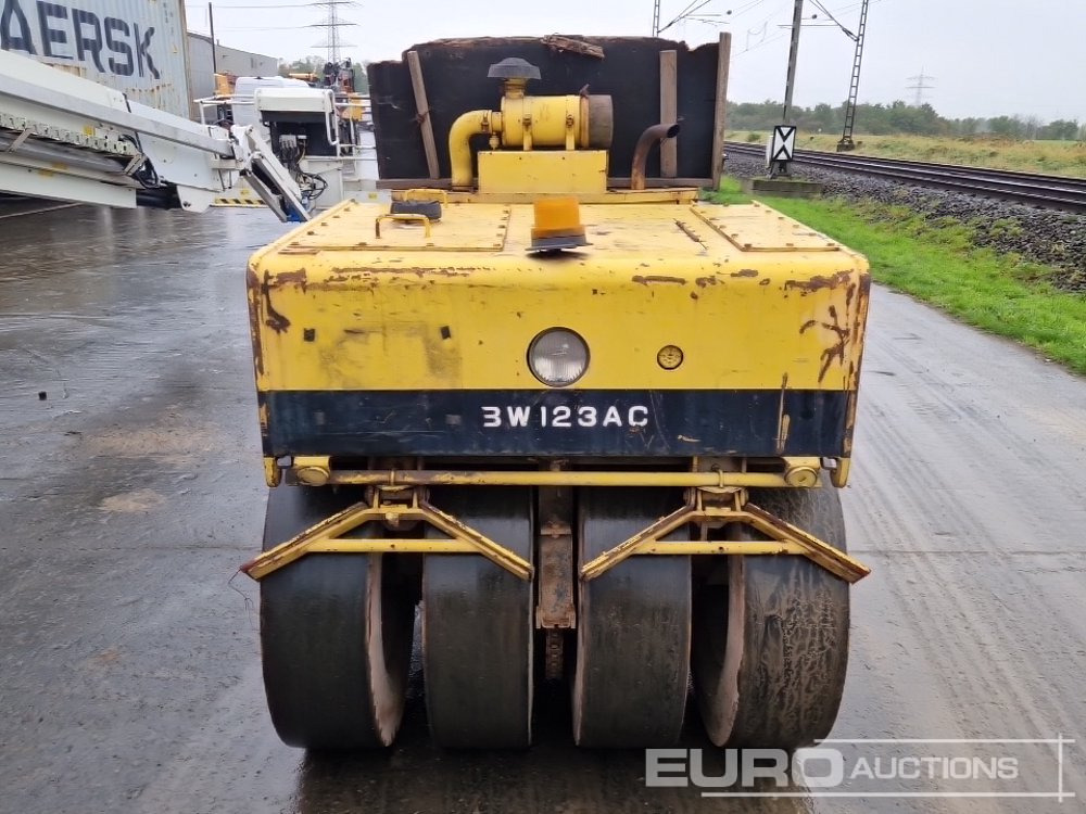 Bomag BW123AC - Каток: фото 4 Bomag BW123AC - Каток: фото 4