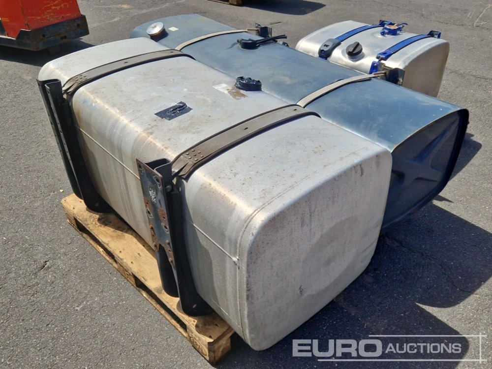 Diesel Fuel Tanks to suit Trac Unit (3 of) - Резервуар для хранения: фото 3 Diesel Fuel Tanks to suit Trac Unit (3 of) - Резервуар для хранения: фото 3