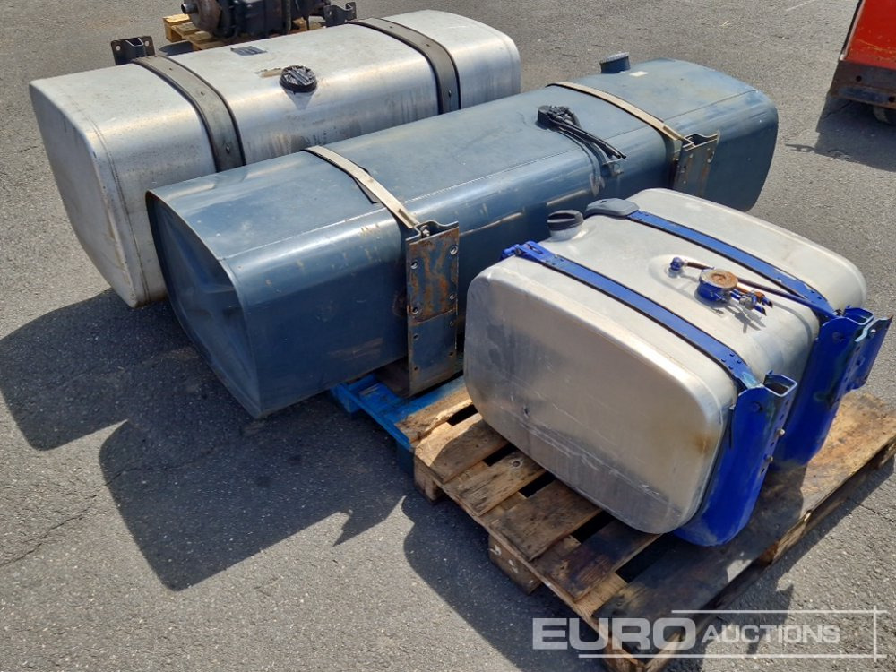 Diesel Fuel Tanks to suit Trac Unit (3 of) - Резервуар для хранения: фото 4 Diesel Fuel Tanks to suit Trac Unit (3 of) - Резервуар для хранения: фото 4