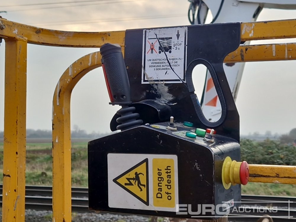 Подъёмник Haulotte Compact 12: фото 17
