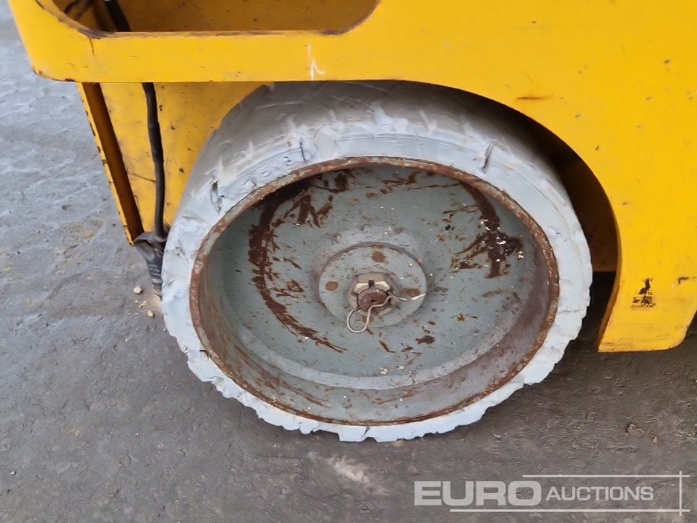 Подъёмник Haulotte Compact 12: фото 7