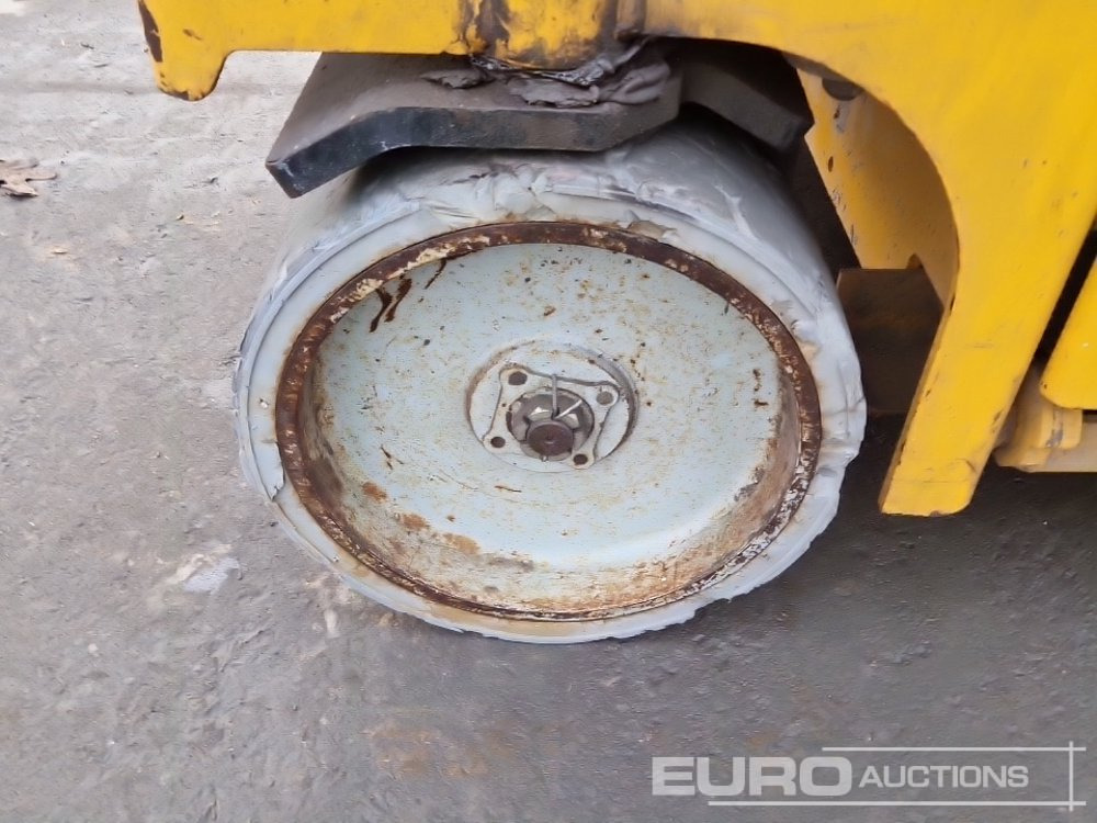 Подъёмник Haulotte Compact 12: фото 9