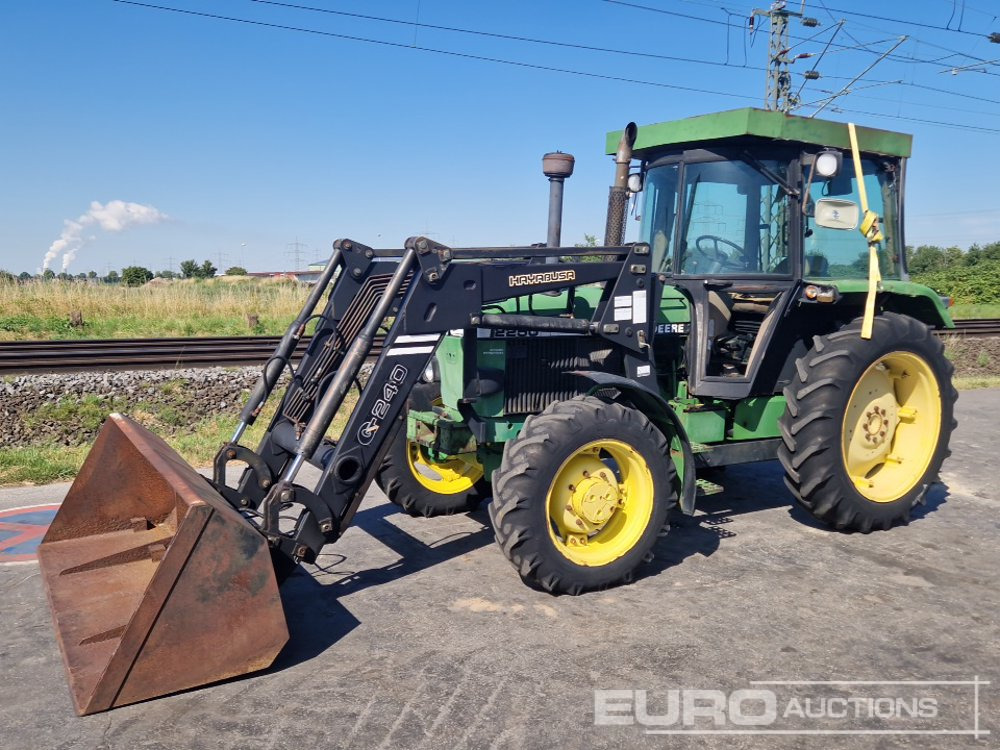 John Deere 2250 - Трактор: фото 1 John Deere 2250 - Трактор: фото 1