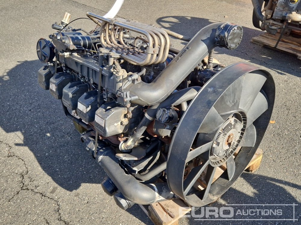 MAN 5 Cylinder Turbo Diesel Engine - Двигатель: фото 4 MAN 5 Cylinder Turbo Diesel Engine - Двигатель: фото 4