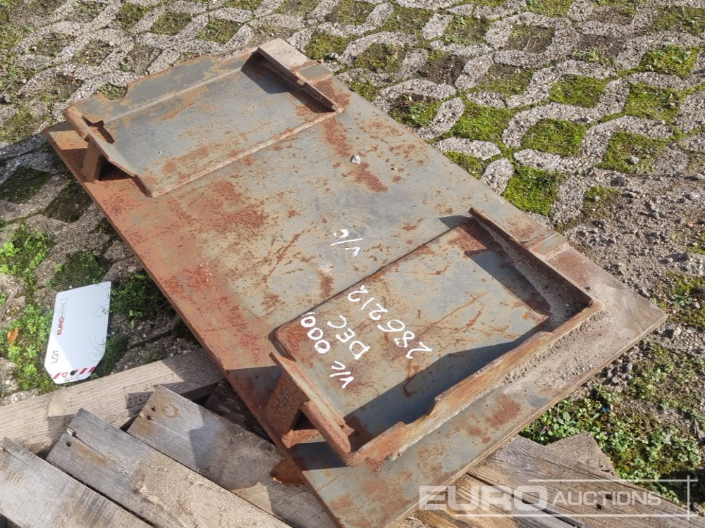 Adaptor Plate to suit Skidsteer Loader - Навесное оборудование для Мини-погрузчиков с бортовым поворотом: фото 3 Adaptor Plate to suit Skidsteer Loader - Навесное оборудование для Мини-погрузчиков с бортовым поворотом: фото 3