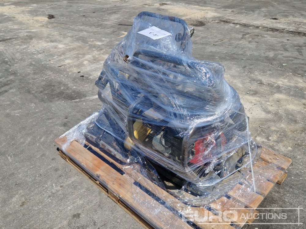 Pallet of Dynapac LF100 Compaction Plate (2 of) - Асфальтоукладочная техника: фото 2 Pallet of Dynapac LF100 Compaction Plate (2 of) - Асфальтоукладочная техника: фото 2