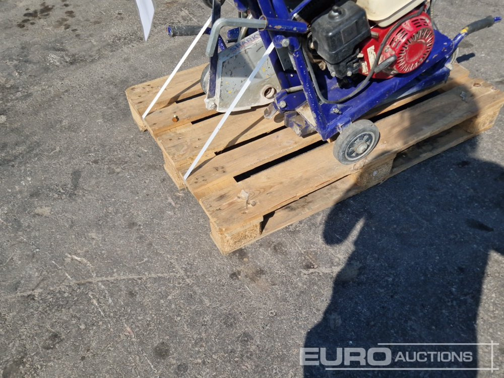 Pallet of Sharky 351 Asphalt Saw (2 of) - Асфальтоукладочная техника: фото 4 Pallet of Sharky 351 Asphalt Saw (2 of) - Асфальтоукладочная техника: фото 4