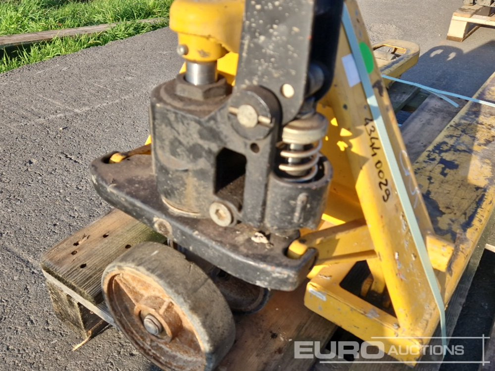 Погрузочно-разгрузочная техника Walk Behind Pallet Truck: фото 7 Погрузочно-разгрузочная техника Walk Behind Pallet Truck: фото 7