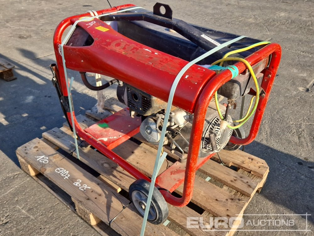 SDMO PERFORM 4500 XL - Электрогенератор: фото 4 SDMO PERFORM 4500 XL - Электрогенератор: фото 4