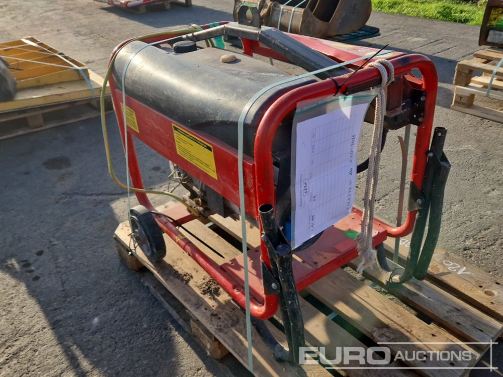 SDMO PERFORM 4500 XL - Электрогенератор: фото 2 SDMO PERFORM 4500 XL - Электрогенератор: фото 2