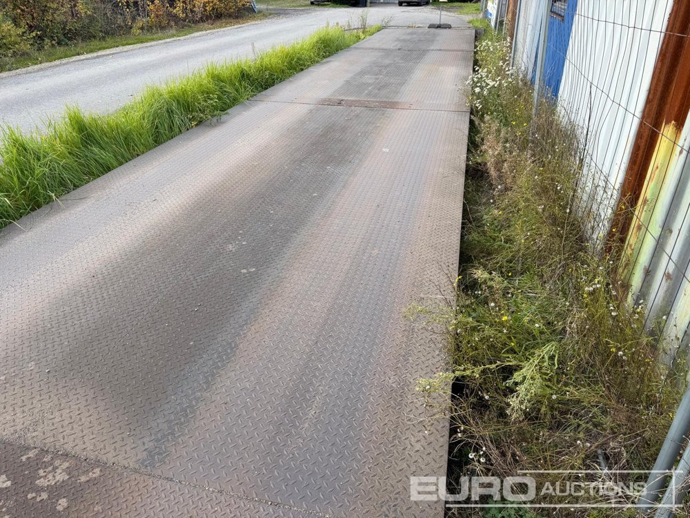 Truck Weighbridge Station, Weight Display Screen (Being Sold Offsite : Duisburg, 47239 Germany) - Морской контейнер: фото 2 Truck Weighbridge Station, Weight Display Screen (Being Sold Offsite : Duisburg, 47239 Germany) - Морской контейнер: фото 2