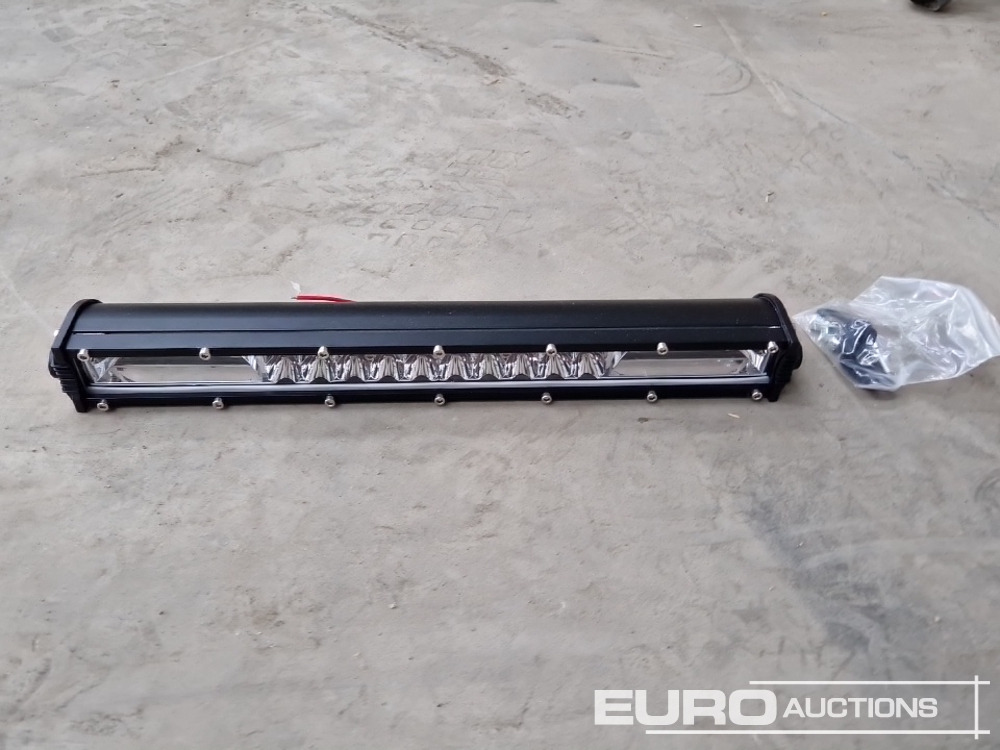 Unused 13" 120W Combo Beam LED Light Bar, Mounting Brackets, IP68 Waterproof - Строительное оборудование: фото 2 Unused 13" 120W Combo Beam LED Light Bar, Mounting Brackets, IP68 Waterproof - Строительное оборудование: фото 2