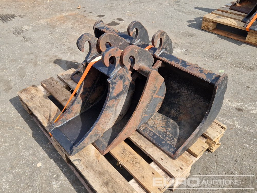 Unused 40" Ditching, 16", 10" Digging Bucket Set to suit CW05 - Ковш: фото 1 Unused 40" Ditching, 16", 10" Digging Bucket Set to suit CW05 - Ковш: фото 1