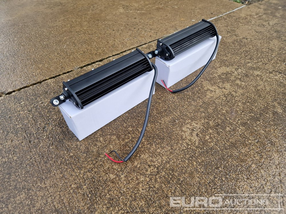 Unused 7" 60W LED Light Bar, Mounting Brackets, IP68 Waterproof (2 of) - Строительное оборудование: фото 2 Unused 7" 60W LED Light Bar, Mounting Brackets, IP68 Waterproof (2 of) - Строительное оборудование: фото 2