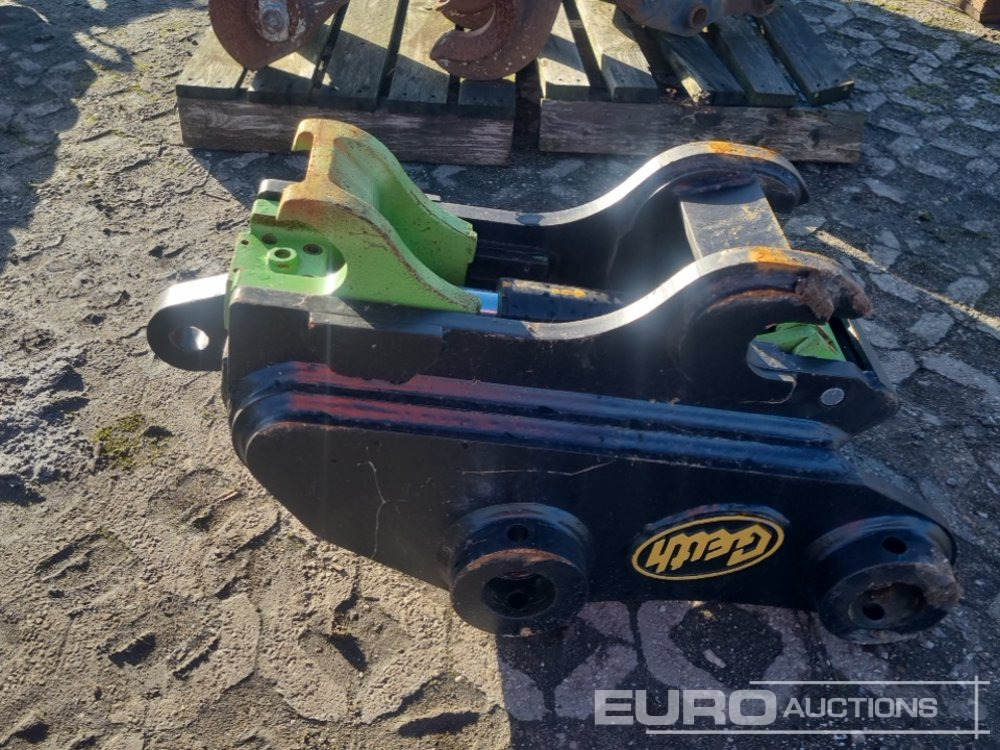 Сцепное устройство Unused Geith Hydraulic QH 65mm Pin to suit 13 Ton Excavator: фото 8 Сцепное устройство Unused Geith Hydraulic QH 65mm Pin to suit 13 Ton Excavator: фото 8