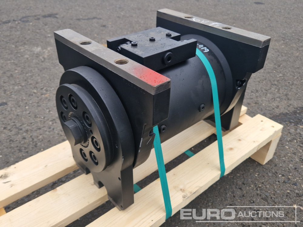 Unused HTM6.8 Tilt Motor to suit 6-8 Ton Excavator, weight 84kg - Сцепное устройство: фото 1 Unused HTM6.8 Tilt Motor to suit 6-8 Ton Excavator, weight 84kg - Сцепное устройство: фото 1