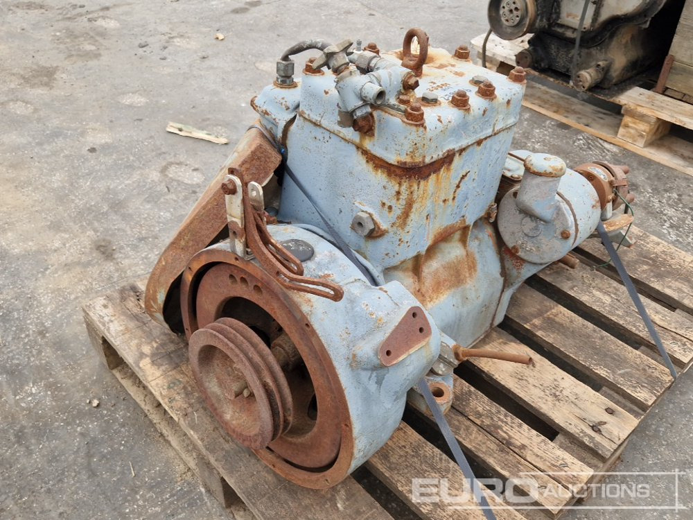 Volvo Penta Ship Engine - Двигатель: фото 1 Volvo Penta Ship Engine - Двигатель: фото 1