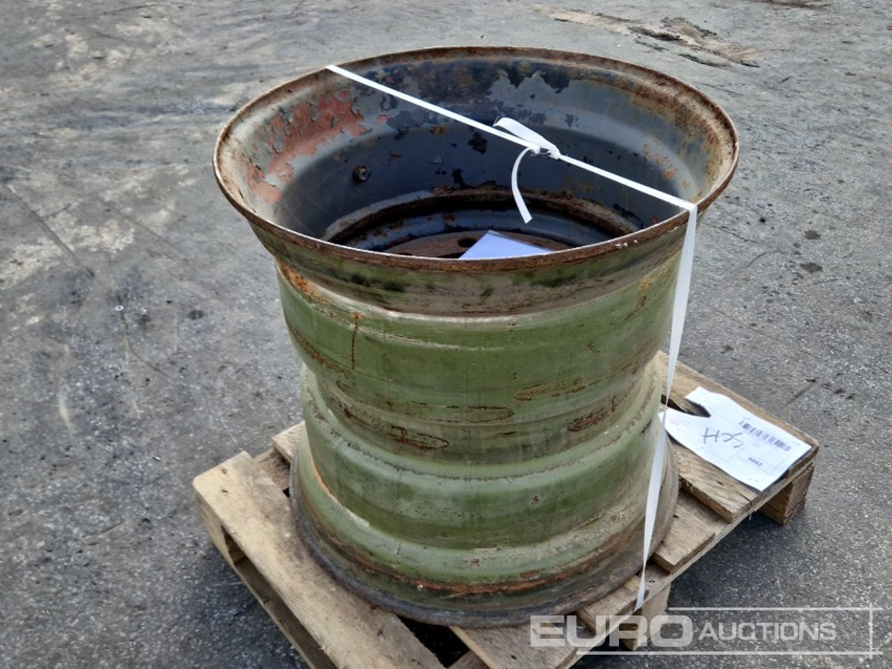 Wheel Rim to suit Volvo - Шина: фото 1 Wheel Rim to suit Volvo - Шина: фото 1