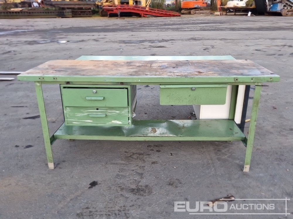 Work Bench (2 of) - Оборудование для гаражей/ Мастерских: фото 4 Work Bench (2 of) - Оборудование для гаражей/ Мастерских: фото 4