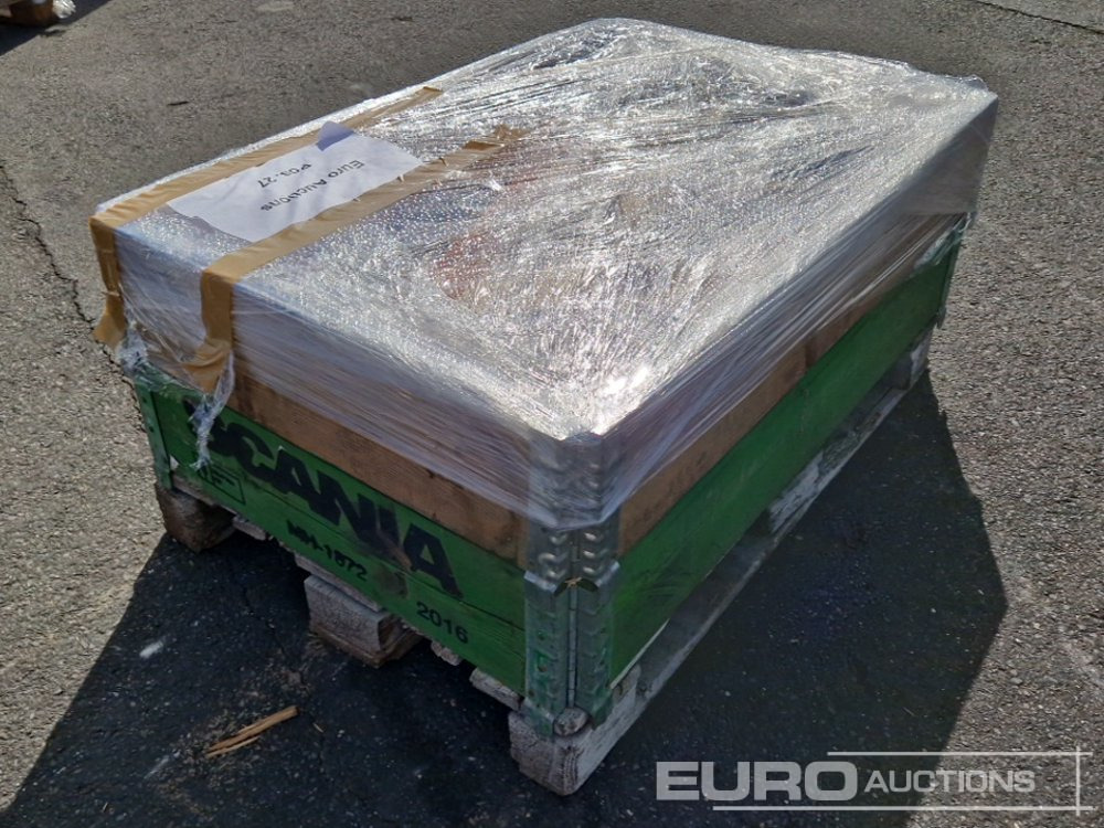 Pallet of Assorted, Bolts, Couplings, Brackets to suit Hitachi, Fuchs - Запчасти для Экскаваторов: фото 2 Pallet of Assorted, Bolts, Couplings, Brackets to suit Hitachi, Fuchs - Запчасти для Экскаваторов: фото 2