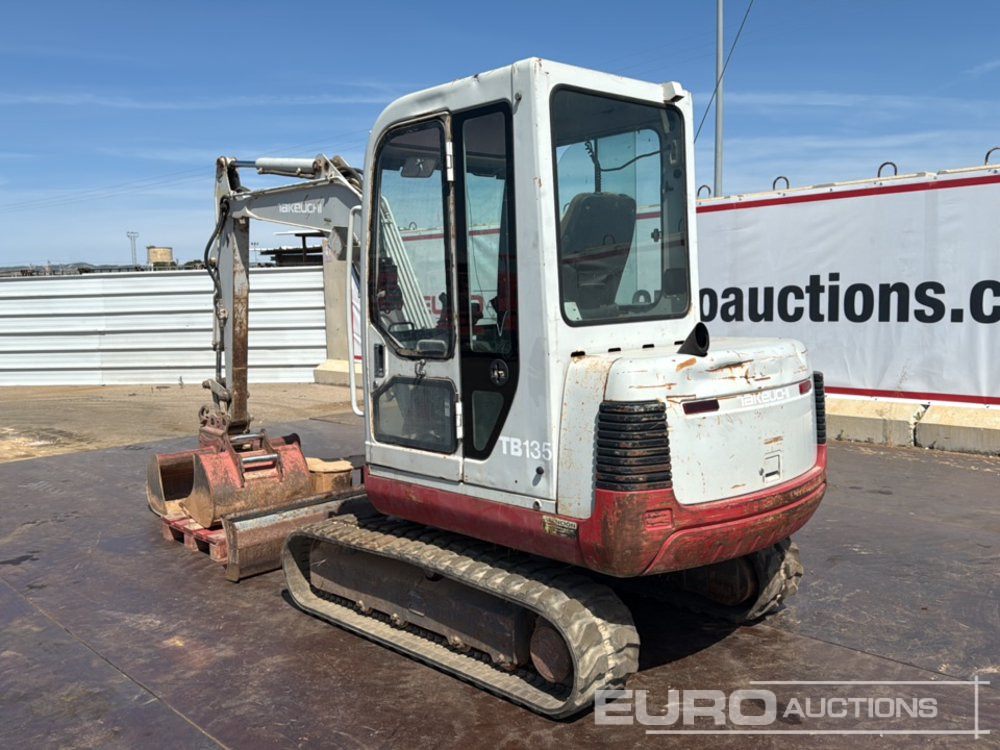 2004 Takeuchi TB135 - Мини-экскаватор: фото 3 2004 Takeuchi TB135 - Мини-экскаватор: фото 3