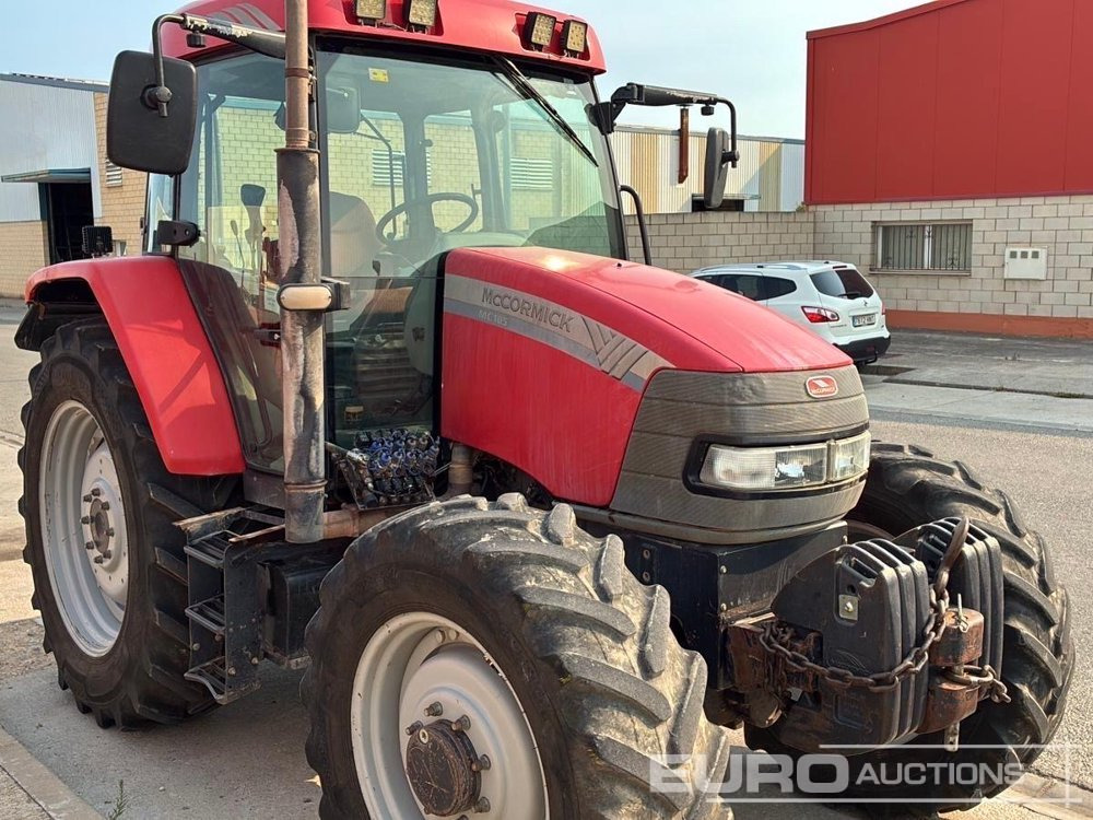 2007 McCormick MC105 - Трактор: фото 1 2007 McCormick MC105 - Трактор: фото 1