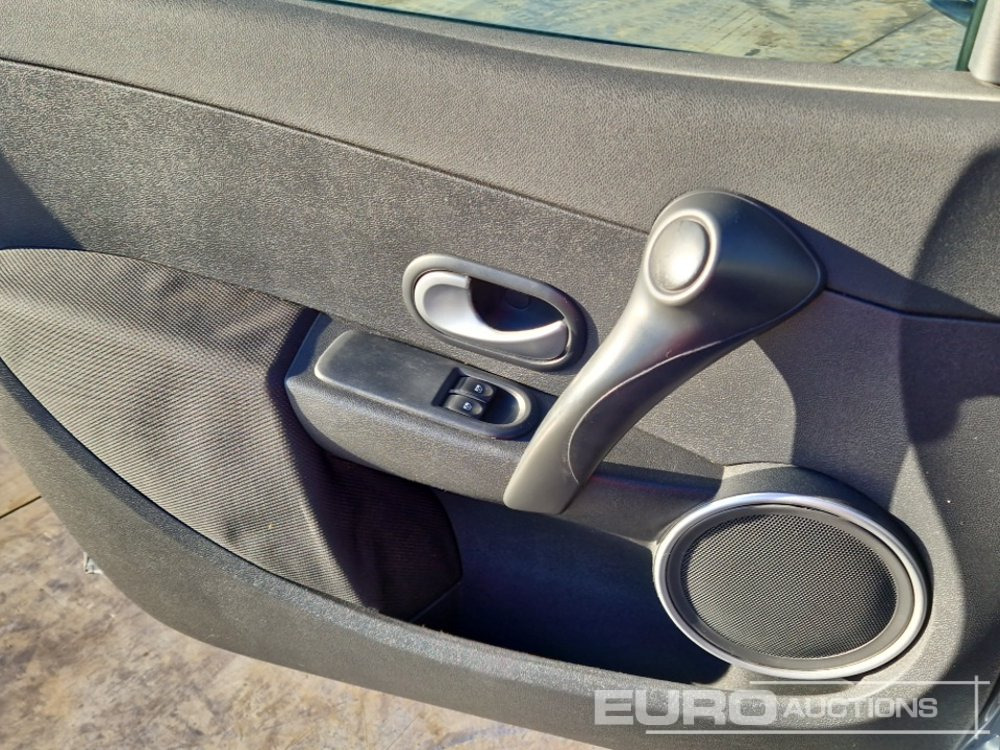 Легковой автомобиль 2007 Renault Clio: фото 23 Легковой автомобиль 2007 Renault Clio: фото 23