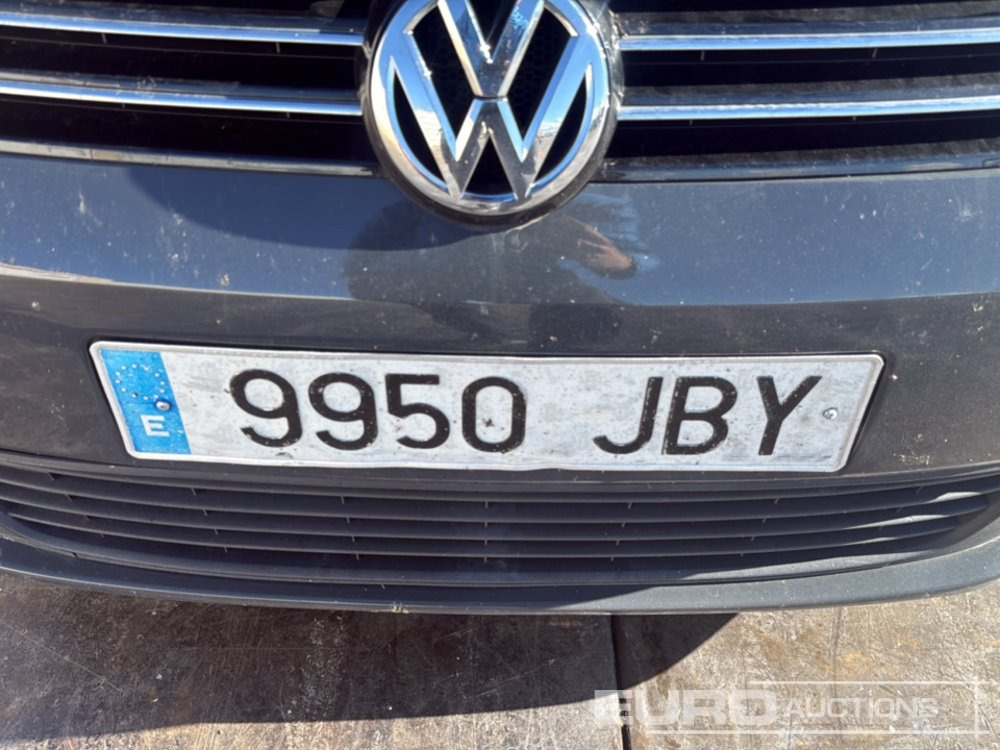 Легковой автомобиль 2015 Volkswagen Touran: фото 28