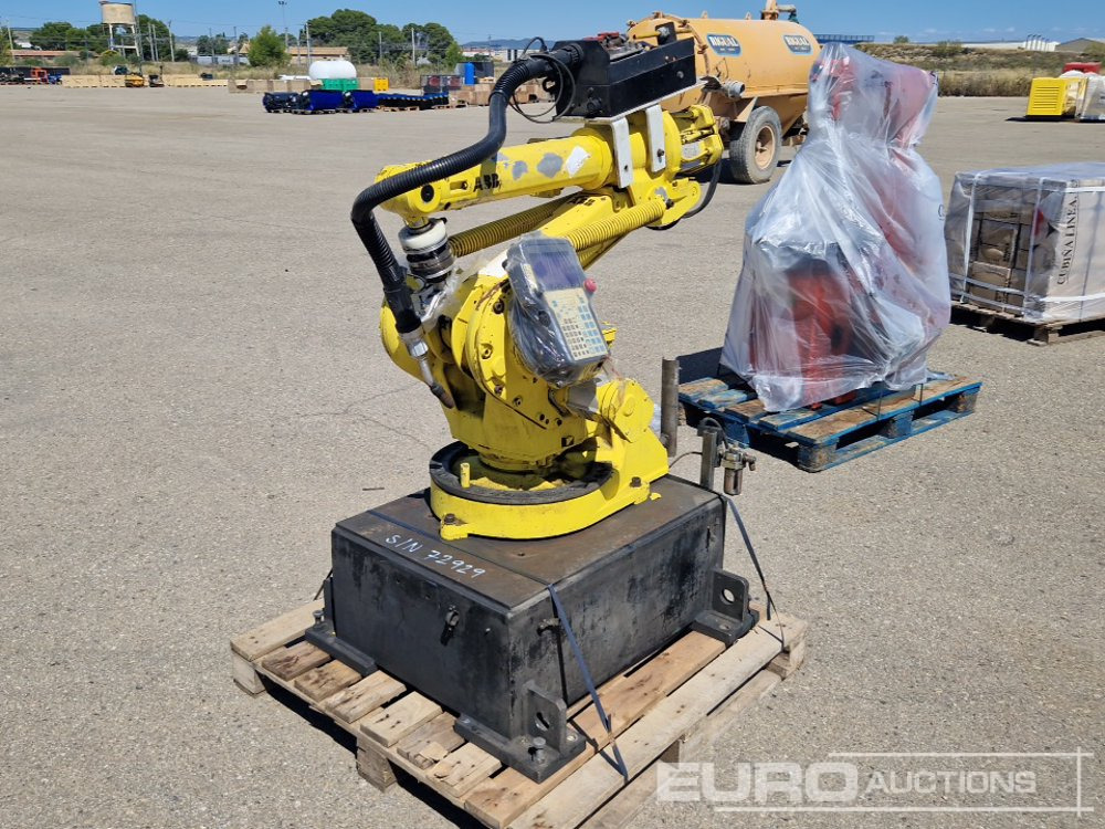 Abb robotics Welding Robot / Robot de Soldadura - Строительное оборудование: фото 4 Abb robotics Welding Robot / Robot de Soldadura - Строительное оборудование: фото 4