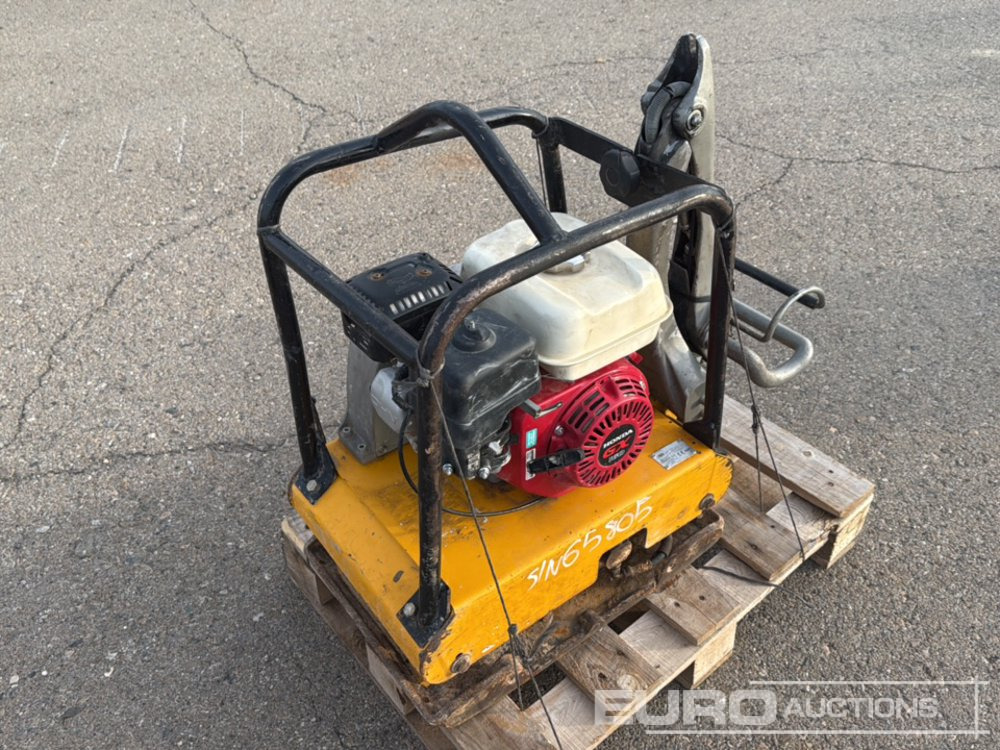 ENARCO Walk-Behind Plate Compactor Gasoline, Honda Engine - Асфальтоукладочная техника: фото 1 ENARCO Walk-Behind Plate Compactor Gasoline, Honda Engine - Асфальтоукладочная техника: фото 1