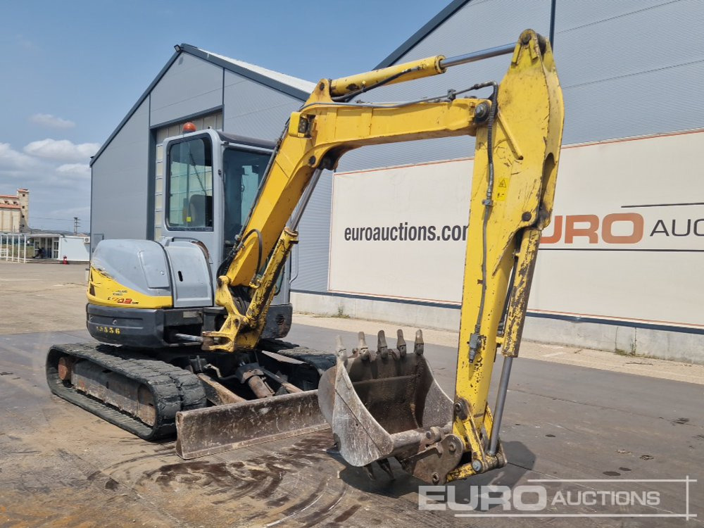 Мини-экскаватор New Holland E50.2C: фото 7