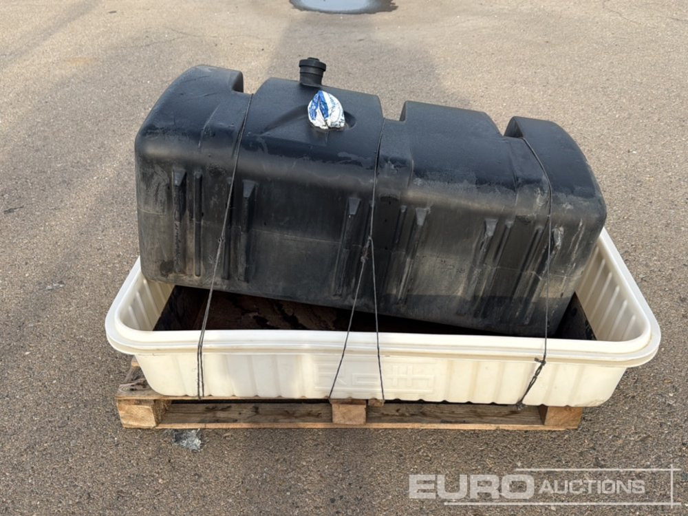 Plastic Fuel Bowser - Резервуар для хранения: фото 5 Plastic Fuel Bowser - Резервуар для хранения: фото 5