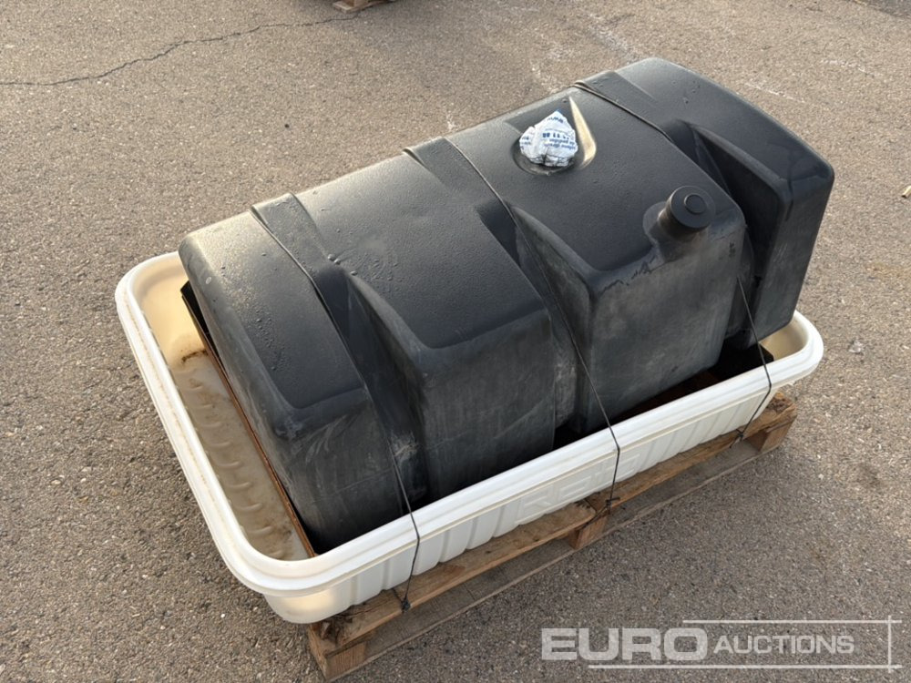 Plastic Fuel Bowser - Резервуар для хранения: фото 2 Plastic Fuel Bowser - Резервуар для хранения: фото 2