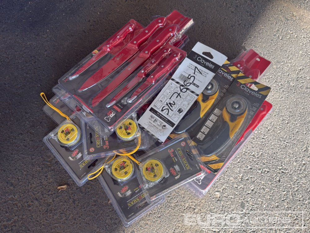 Set of 3m Steal Measuring Tape (4 of), Rotary Cutter (4 of), 6pcs Knife Set (4 of) - Строительное оборудование: фото 2 Set of 3m Steal Measuring Tape (4 of), Rotary Cutter (4 of), 6pcs Knife Set (4 of) - Строительное оборудование: фото 2