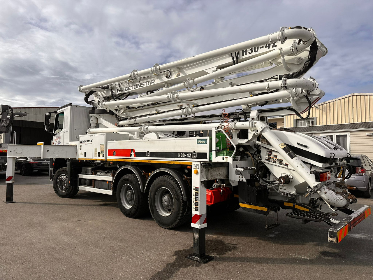 Pompe à béton BetonStar 30m avec cabine Mercedes Benz Arocs 2640 FY-472-KA Année 2021 - Автобетононасос: фото 5 Pompe à béton BetonStar 30m avec cabine Mercedes Benz Arocs 2640 FY-472-KA Année 2021 - Автобетононасос: фото 5