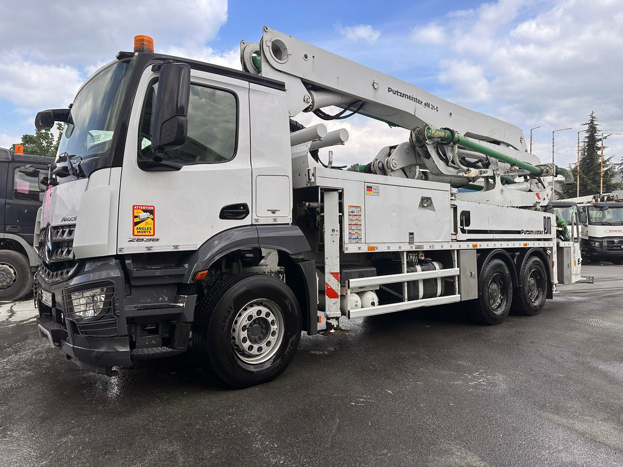 Pompe à béton PUTZ 31m avec cabine Mercedes-Benz Arocs 2636 DZ-389-XG Année 2016 - Автобетононасос: фото 2 Pompe à béton PUTZ 31m avec cabine Mercedes-Benz Arocs 2636 DZ-389-XG Année 2016 - Автобетононасос: фото 2