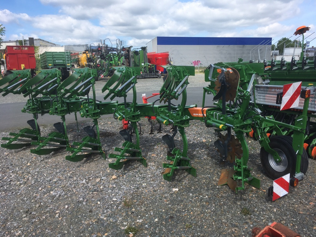 Amazone CAYROS XS PRO 950 VS 6-Schar - Плуг: фото 2 Amazone CAYROS XS PRO 950 VS 6-Schar - Плуг: фото 2