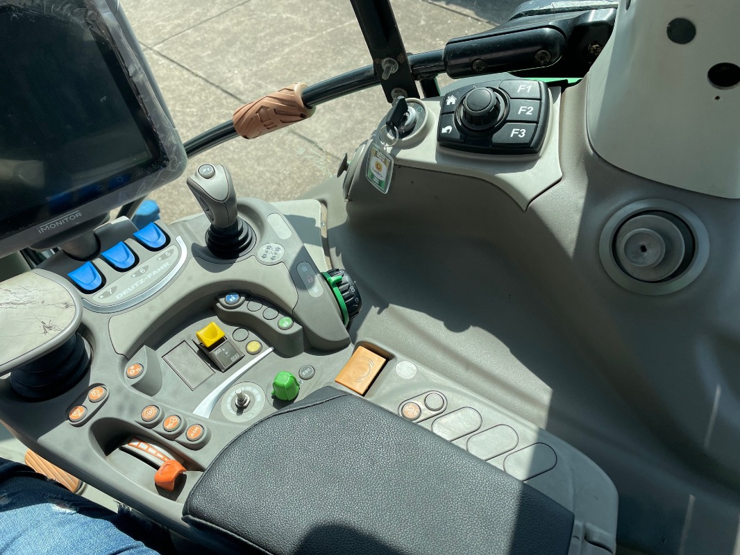 Deutz-Fahr Agrotron 7250 TTV - Трактор: фото 2 Deutz-Fahr Agrotron 7250 TTV - Трактор: фото 2